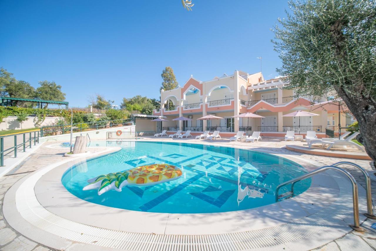 St Nicholas B11 Beach Garden View 3 *